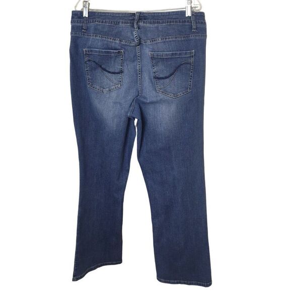 Lane Bryant  Genium Fit TechHigh-rise Bootcut Jeans Size 18 Genius Fit technolog - Picture 2 of 4